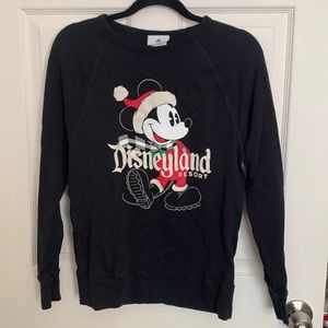 DISNEY CHRISTMAS SWEATER 😍🎄